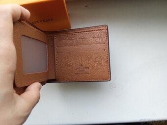 Louis Vuitton - 7