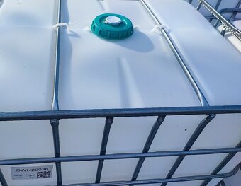 Potravinárske 1000L IBC kontajnery - 7