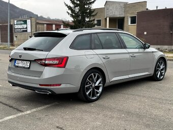 Škoda Superb 3 combi Sportline - 7