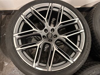 original kola Audi RSQ8 RS sQ8 q8 r23 4M8601025BJ - 7