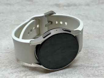 Samsung Galaxy Watch 6 40mm Gold - 7