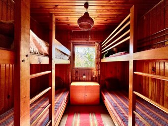 Rekreačná chata v Čani pri jazere s peknou záhradkou - 7