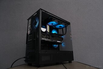 Herný PC, Ryzen 9 9950X, RTX 5080, 32GB RAM, 2TB SSD - 7