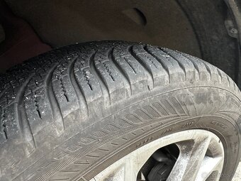 205/55 r17 CELOROCNE PNEU GoodYear - 7