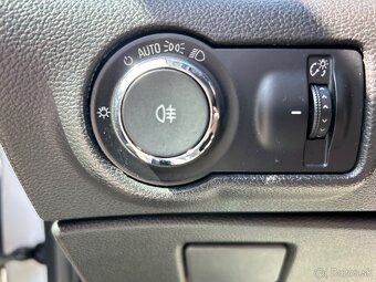 Opel Astra J Caravan 2.0 cdti 121kW - 7