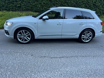 Audi Q7 3.0 TDI 3x S-line / Matrix / Pano / 7 miest / DPH - 7