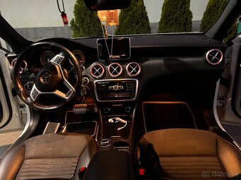 Mercedes Benz - 7