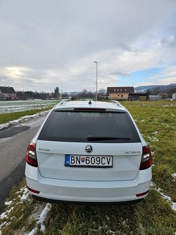Predám ŠKODA Octavia Combi r.2018 - 7900 Eur - NÍZKA SPOTREB - 7