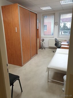 Žilina PRENÁJOM AMBULANCIA V CENTRE MESTA - RARITNÁ PONUKA - 7