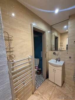 Predám 3 iz. byt na ul. Priateľstva v Komárne - 7