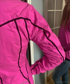 Ružová protiveterná bunda značky Crazy - 7