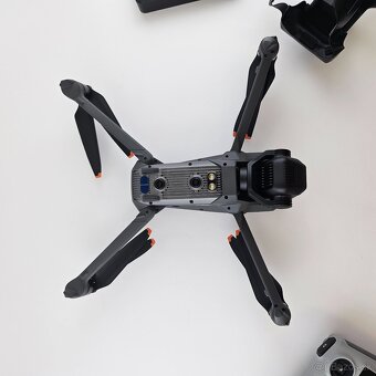 DJI Mavic 3 Pro + RC & DOCK - 7