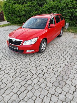 Predám škodu Octaviu 1.6tdi 77kw CR RV:2012 - 7
