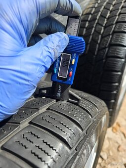 Zimná Sada Volkswagen GOLF DIJON 205/50 R17 Continental - 7