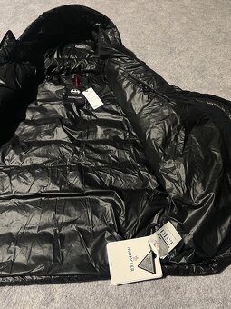 PRAVÁ Batman x Moncler bunda - 7