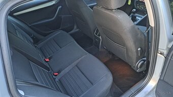 Škoda OCTAVIA TDI model 2020 - 7