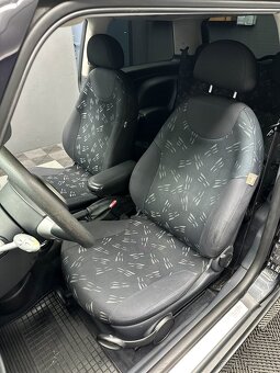 Mini Cooper 1.6 85kW facelift - 7