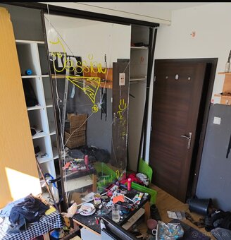 Darujem za sluzbu - REZERVOVANE - 7