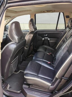Volvo XC 90 - 7