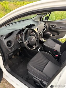 Toyota Yaris - 7