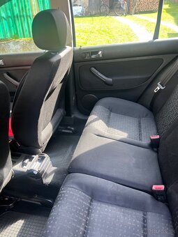 Volkswagen Golf - 7