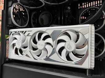 Ryzen 9 9900X3D\96GB\RTX 4090\SSD\1200W Zdroj - 7