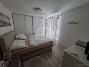 Dvojpodlažná chata s výhľadom na Zemplínsku Šíravu - 7