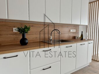 🏡 Na predaj 3-izbový byt s terasou – Nábrežná ulica - 7