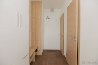 TOP PONUKA Nový, zariadený byt s krásnym výhľadom - 7