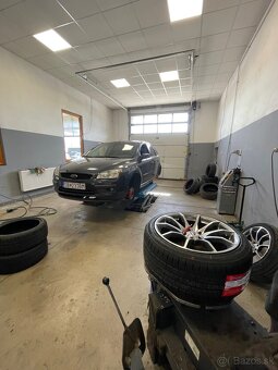 Tomason R18  225/40 5x108 - 7