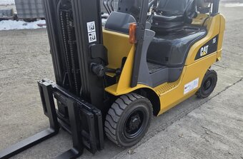 Vysokozdvižný vozík CATERPILLAR GP15N LPG - 7