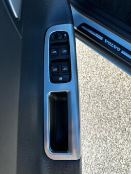 Predám Volvo V50 - 7