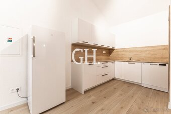 POŠTOVÁ – Priestranné komerčné priestory (123 m²) – Kompletn - 7