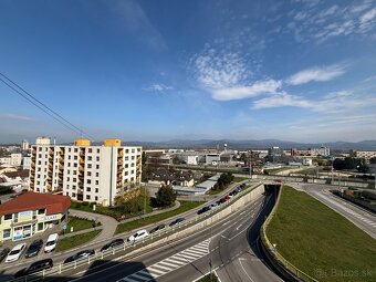 2 IZBOVÝ BYT PO KOMPLETNEJ REKONŠTRUKCII NA ZELENEJ ULICI - 7