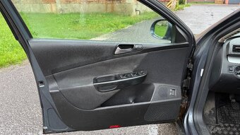 Volkswagen Passat Variant tdi 77kw B6 2010 - 7