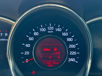 Kia Ceed SW 1,6 GDi Strieborná edícia - 7