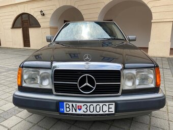 Mercedes 300CE - 7