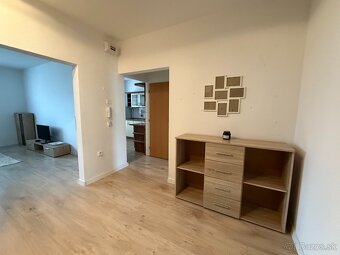 3-izbový byt na prenájom, 70 m2 s lodžiou - 7