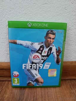 Xbox One 500GB + Kinect + 1 ovládač + Bonus FIFA 19 zadarmo - 7