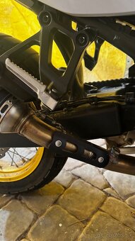 Honda transalp 750 - 7