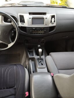 Toyota Hilux 3.0D4D automat - 7