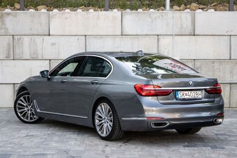 BMW Rad 7 740d xDrive / 235kW / A8 / 2018 - 7
