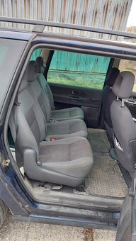 Predám VW Sharan 2005 - 7