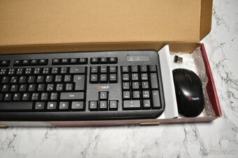 PC ASUS s procesorom AMD Athlon 64 - 7