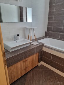 Predám  3 byt Belveder Banská  Bystrica - 7