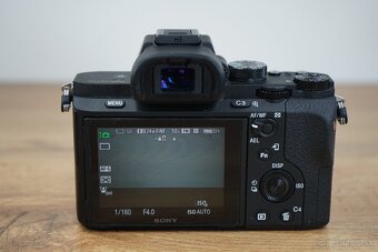 Fotoaparát Sony Alpha A7 II + objektív SAMYANG AF 35mm f/2.8 - 7