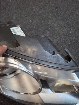 Volkswagen Passat B6 predné ľavé svetlo a pravé svetlo - 7