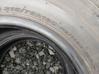 Predám zimné pneumatiky 2 ks NEXEN  215/75 R16 C 116/114 R. - 7