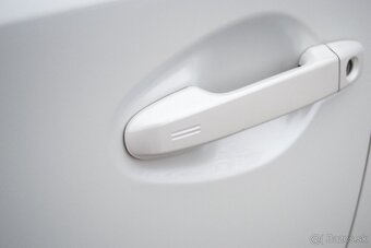 Toyota Auris 1.6 l D-4D - 7