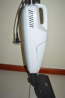 predam vysavac MIELE - 7